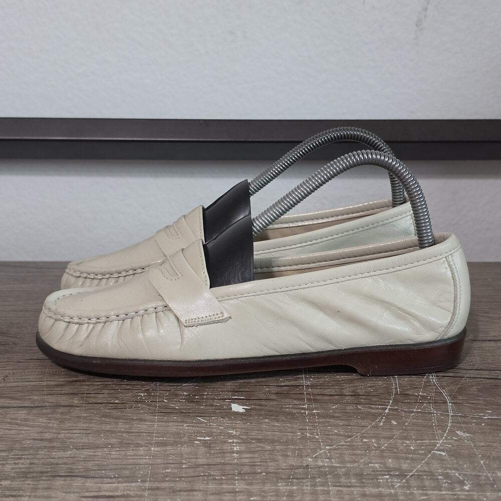 SAS Tripad Comfort Penny Loafers Women's Slip-On Leather Shoes Size 7.5 Wide